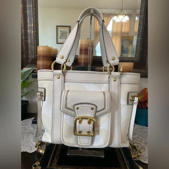Coach Legacy Signature Classic C Logo, Leather/Linen Tote, Ivory, Gold Hardware - Picture 17 of 17
